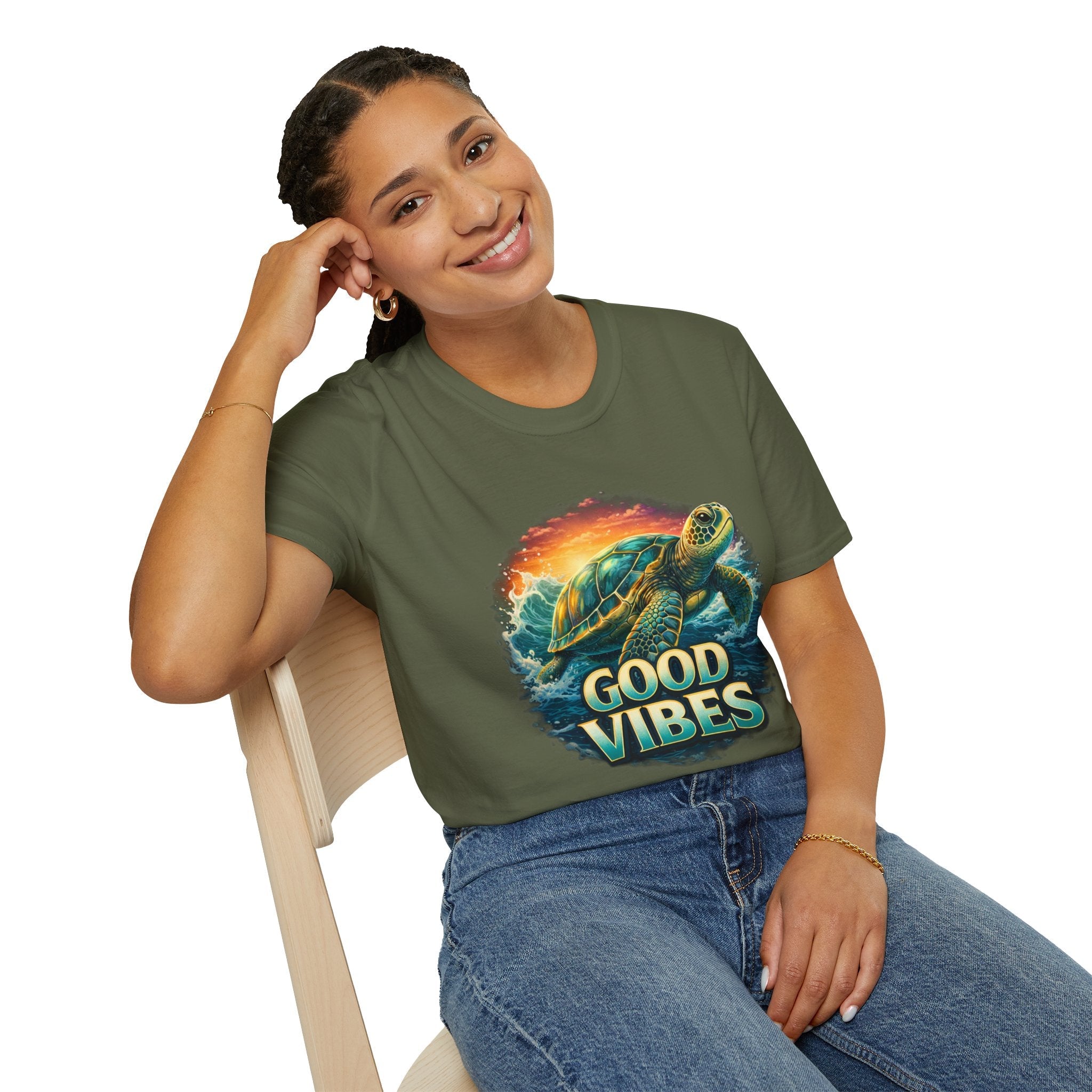 Sea Turtle 'Good Vibes' T-Shirt — Coastal Summer Surf Tee