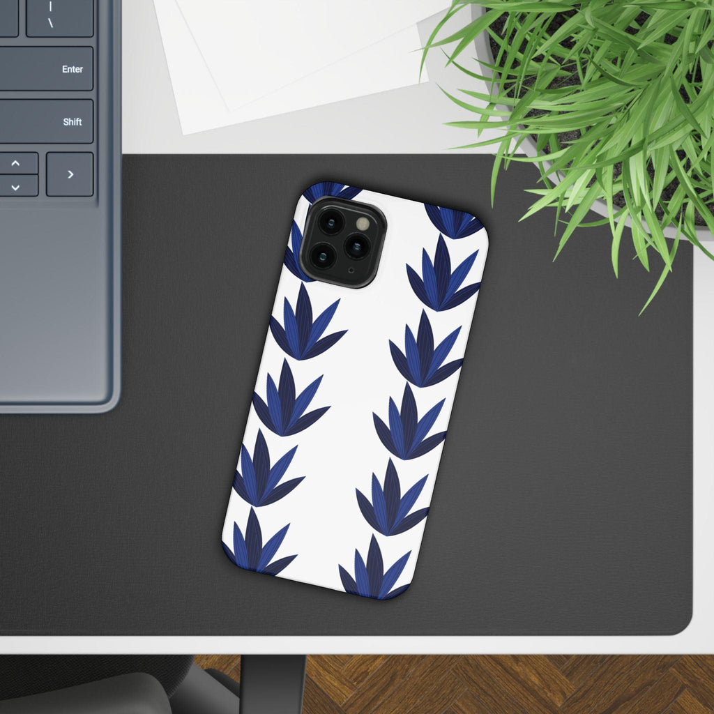 Leafy Serenity Phone Case – Embrace Nature’s Calm