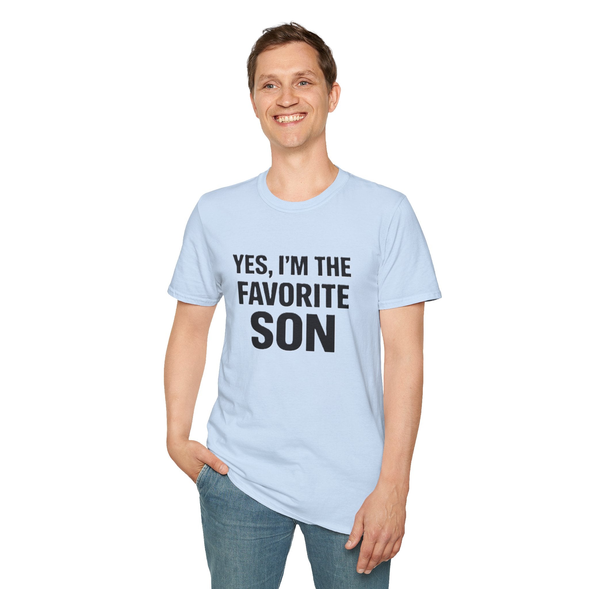Yes I’m the Favorite Son T-Shirt — Funny Family Gift for Sons, Father’s Day & Birthdays