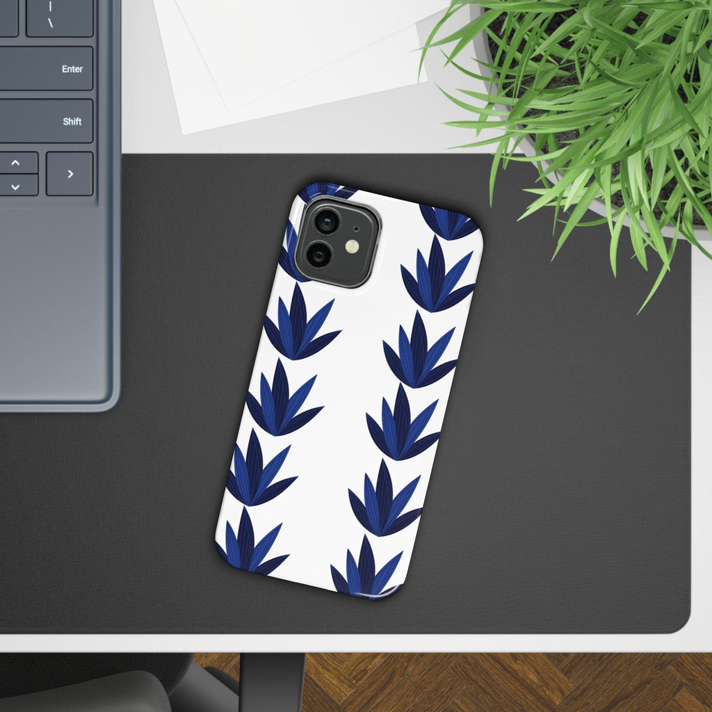 Leafy Serenity Phone Case – Embrace Nature’s Calm