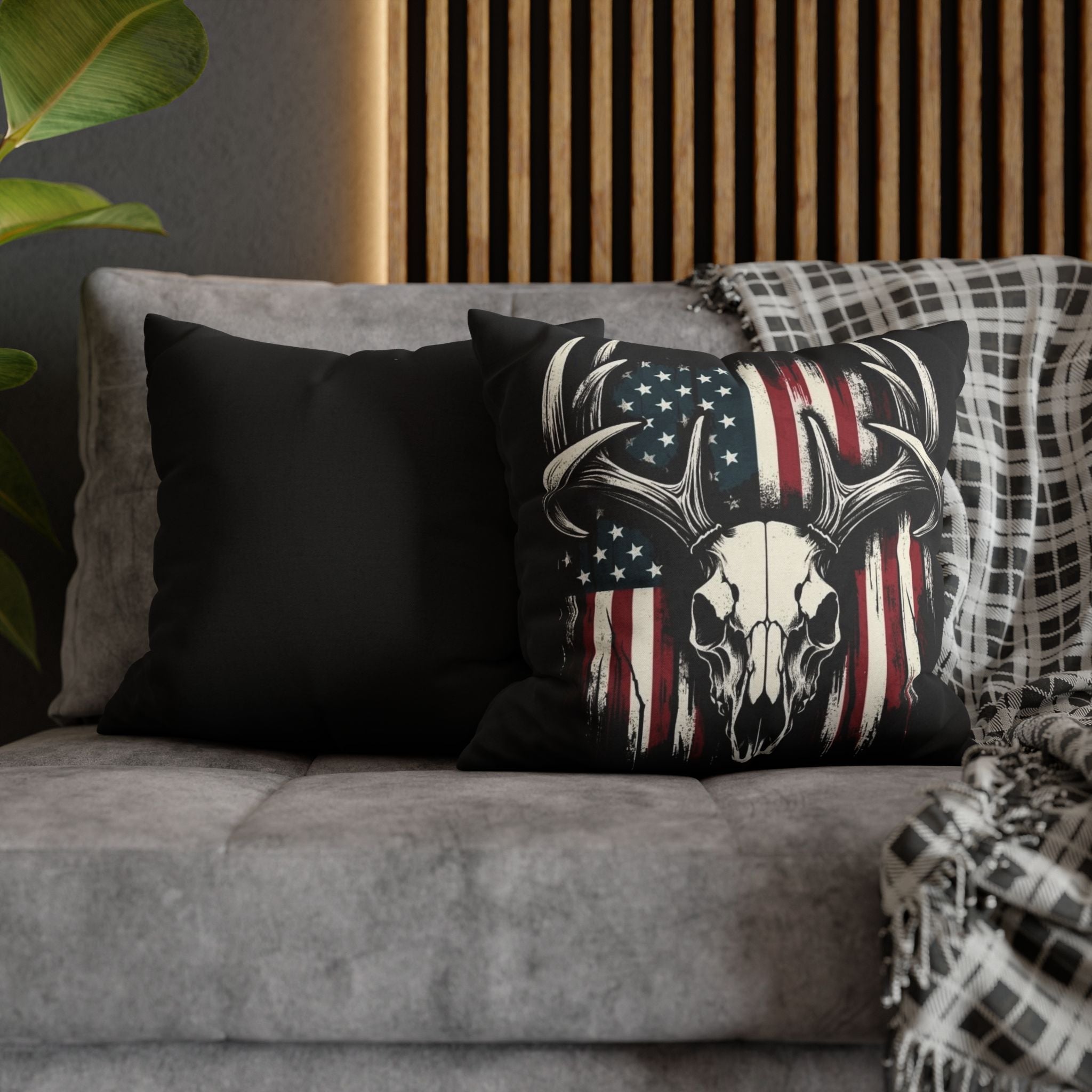 Deer Skull American Flag Throw Pillowcase — Patriotic Hunting Decor