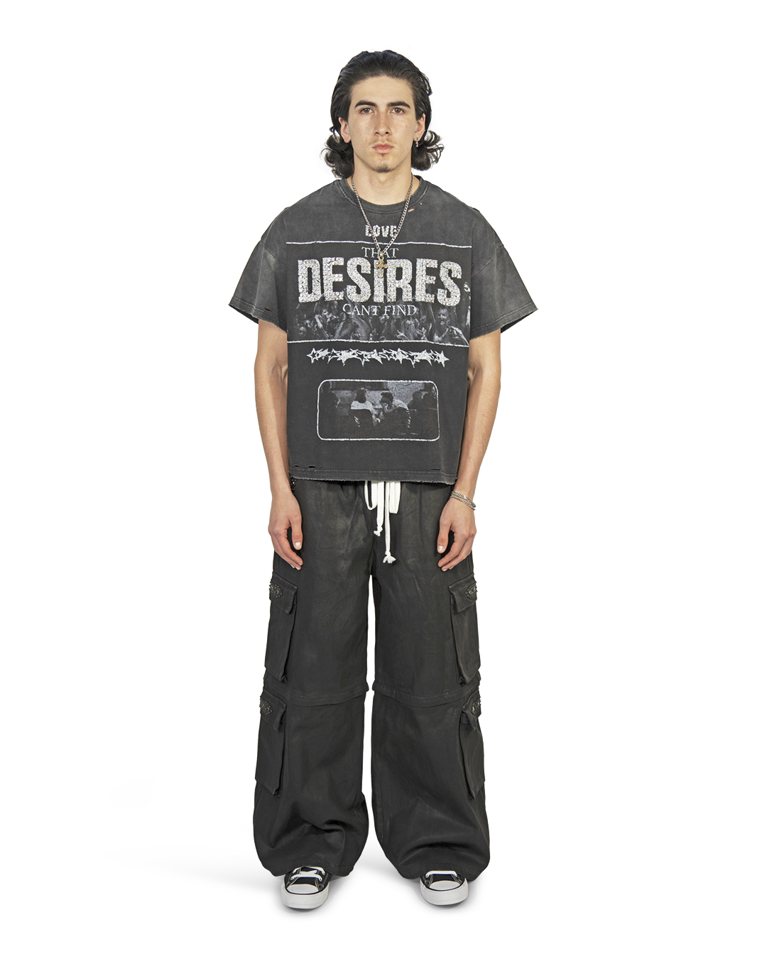 AMOR IN DESIRES TEE