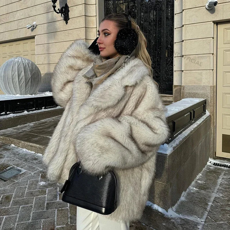 2026 Winter Oversized Gradient Fur Coat Thick Warm Outerwear Fluffy Faux Fox Fur Jacket