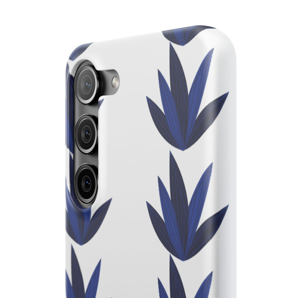 Leafy Serenity Phone Case – Embrace Nature’s Calm