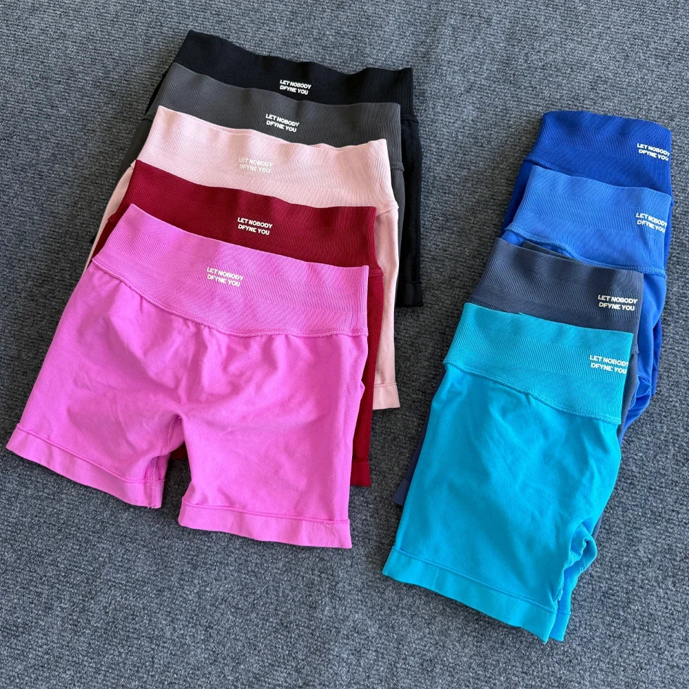 Impact Shorts with Logo Women Seamless Yoga - Scrunch Bum - Gym - Workout - Biker - Fitness