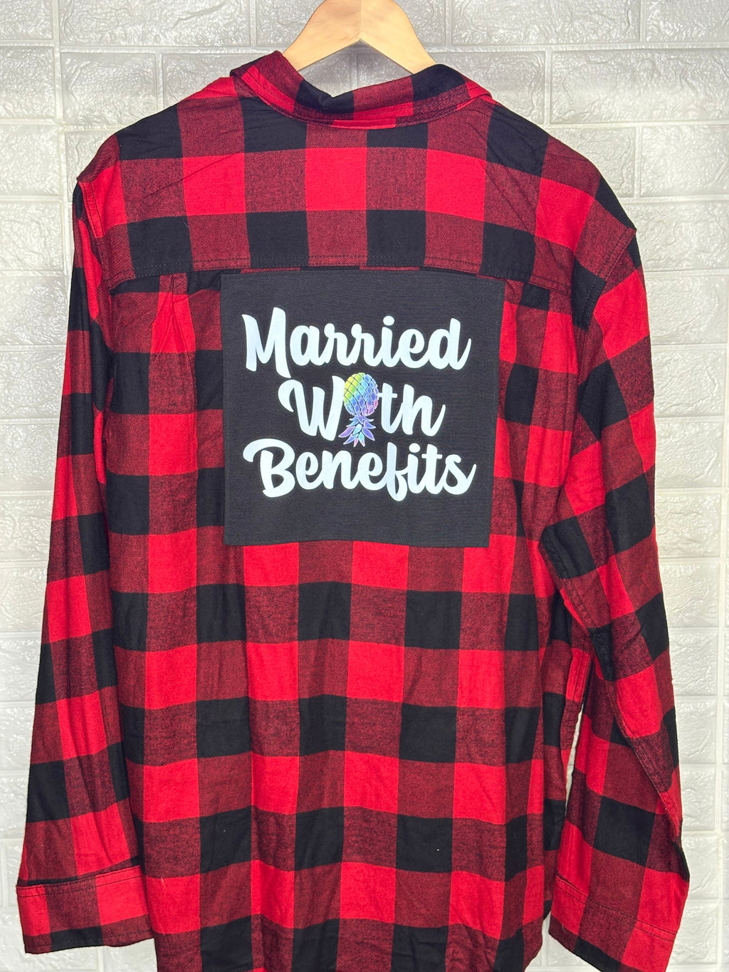 Married With Benefits - Flannel Mens XL