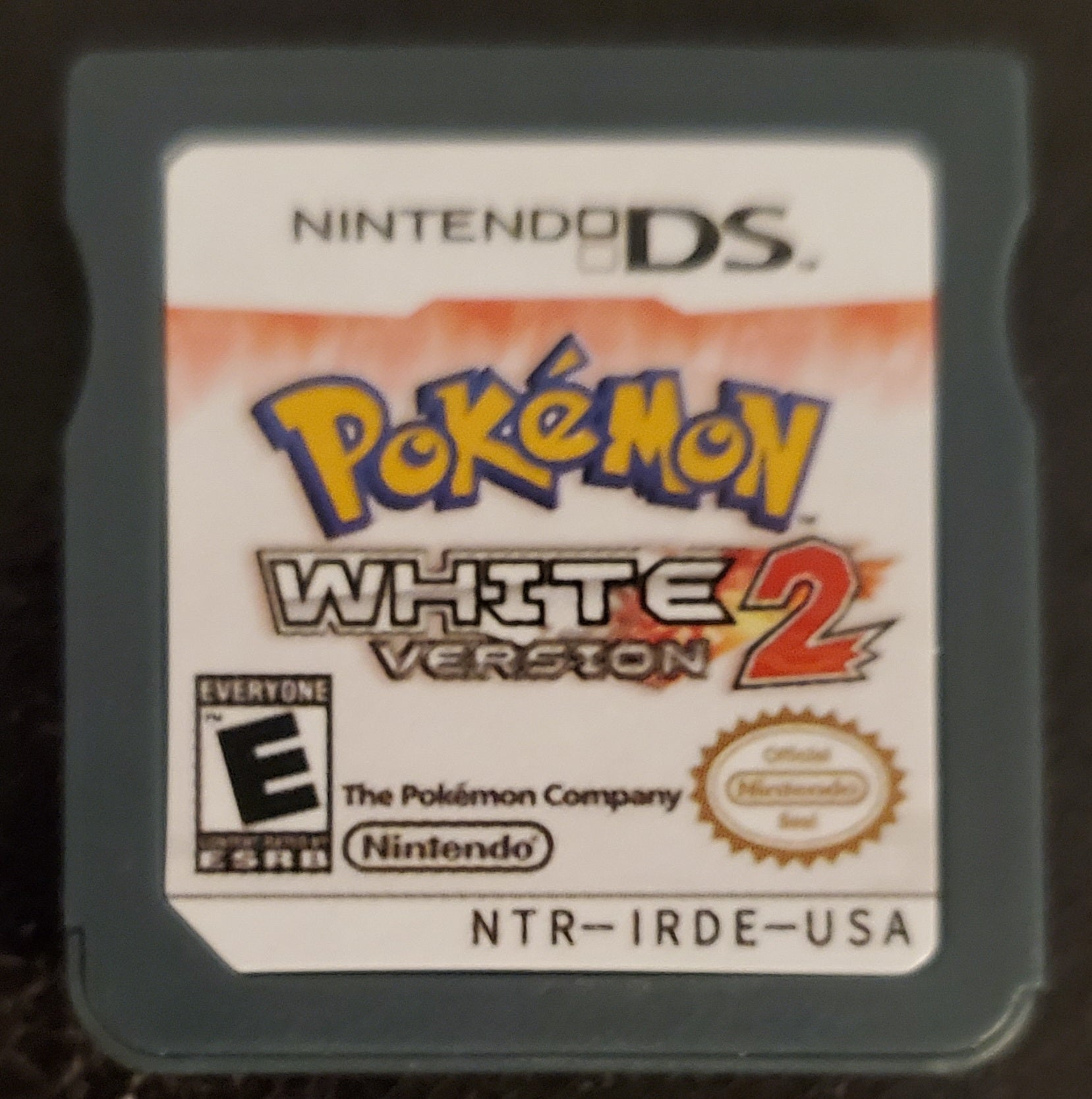 Pokemon White Version 2 Video Game Nintendo DS R4