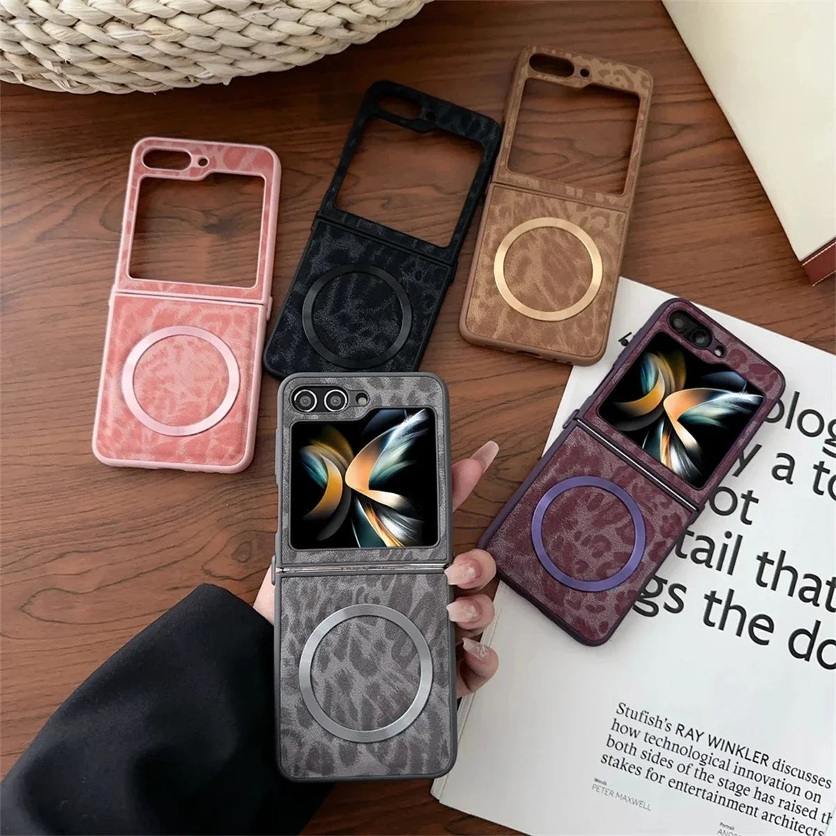 Leopard Print PU Leather Phone Case for Samsung Galaxy Z Flip 7 6 Z Flip 5 4 3 Z Fold 6 5 4 Magnetic Wireless Charging Case