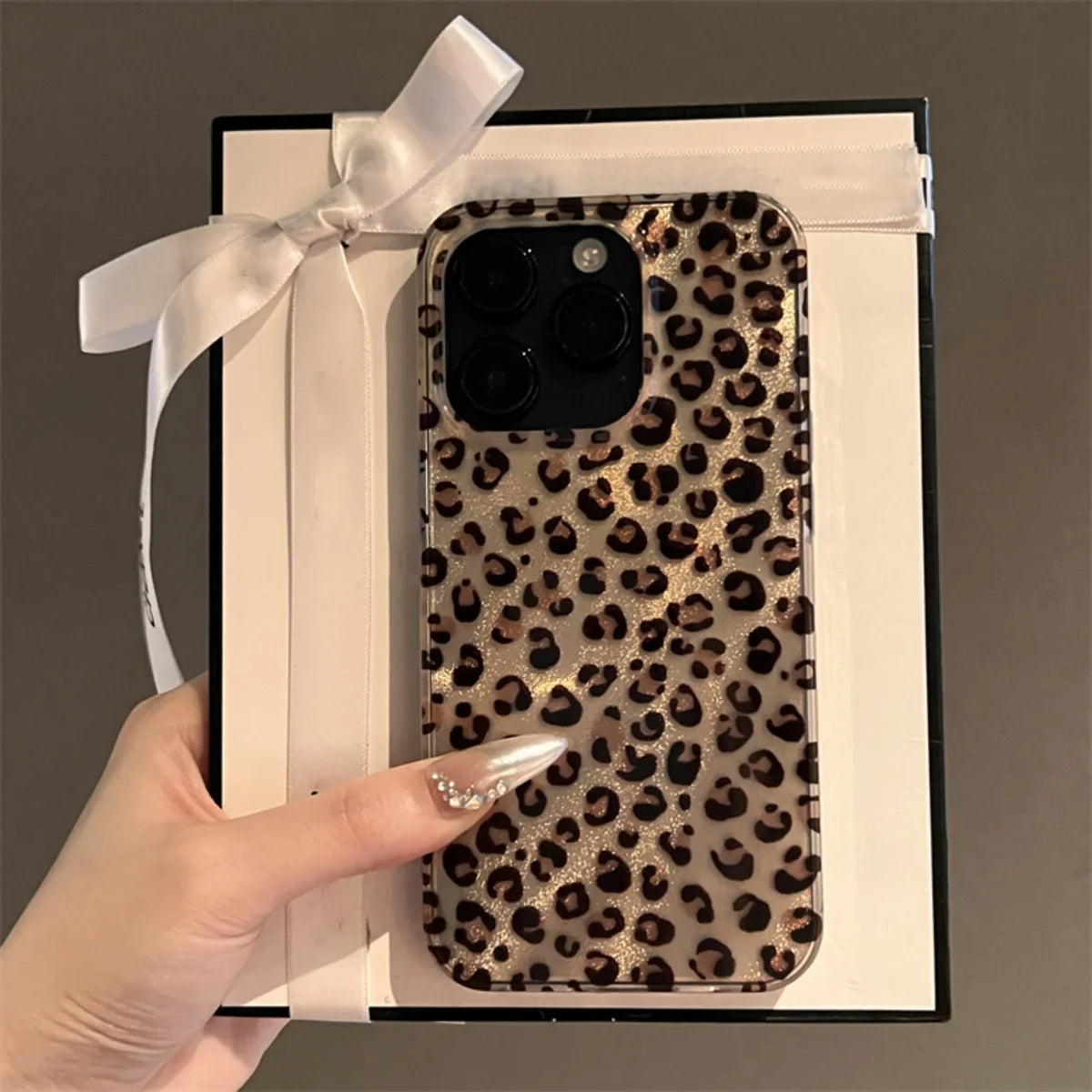 Korean Cute Leopard Print Case for iPhone 16 15 14 13 12 Pro Max 11 Stylish Animal Pattern Soft Shockproof Back Cases Coque