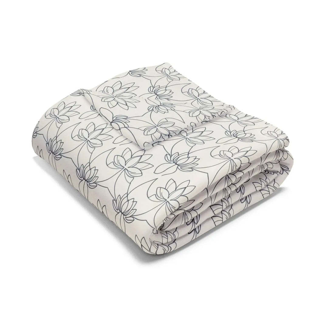 Arctic Fleece Blanket - Cozy Lotus Pattern Winter Warmth - DipaliZ
