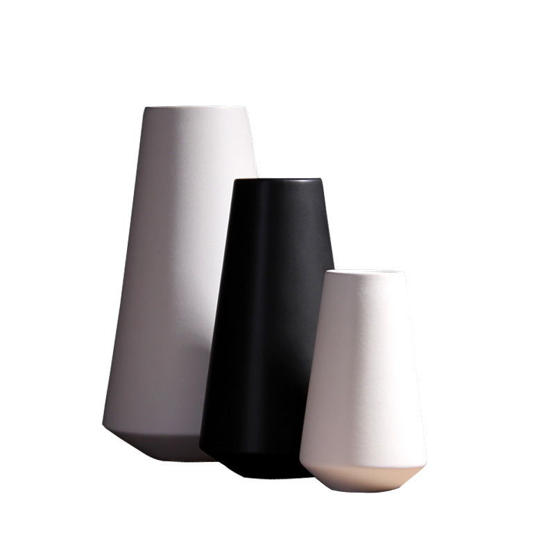 Simple Living Room Home Decoration Creative Black And White Ceramic Vase