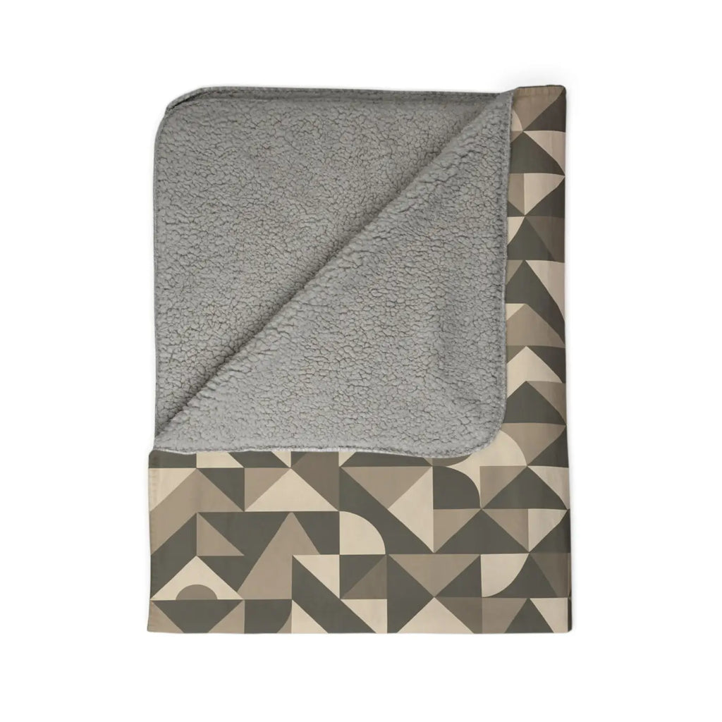 Cozy Geometric Sherpa Blanket - Soft Fleece Warmth - DipaliZ