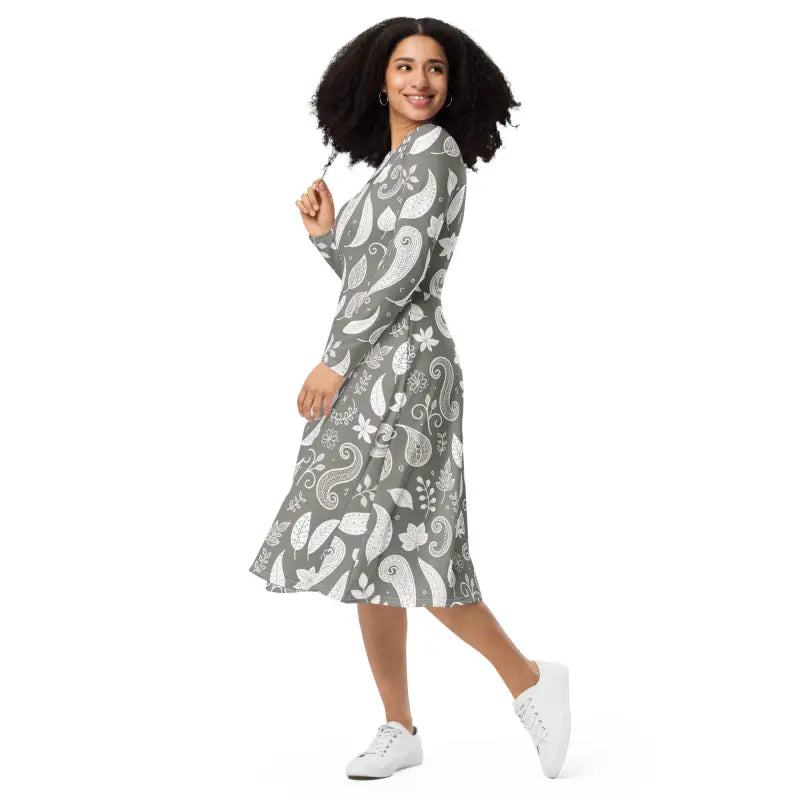 Pocket-Perfect Paisley Midi Dress - Feel Comfortable - DipaliZ
