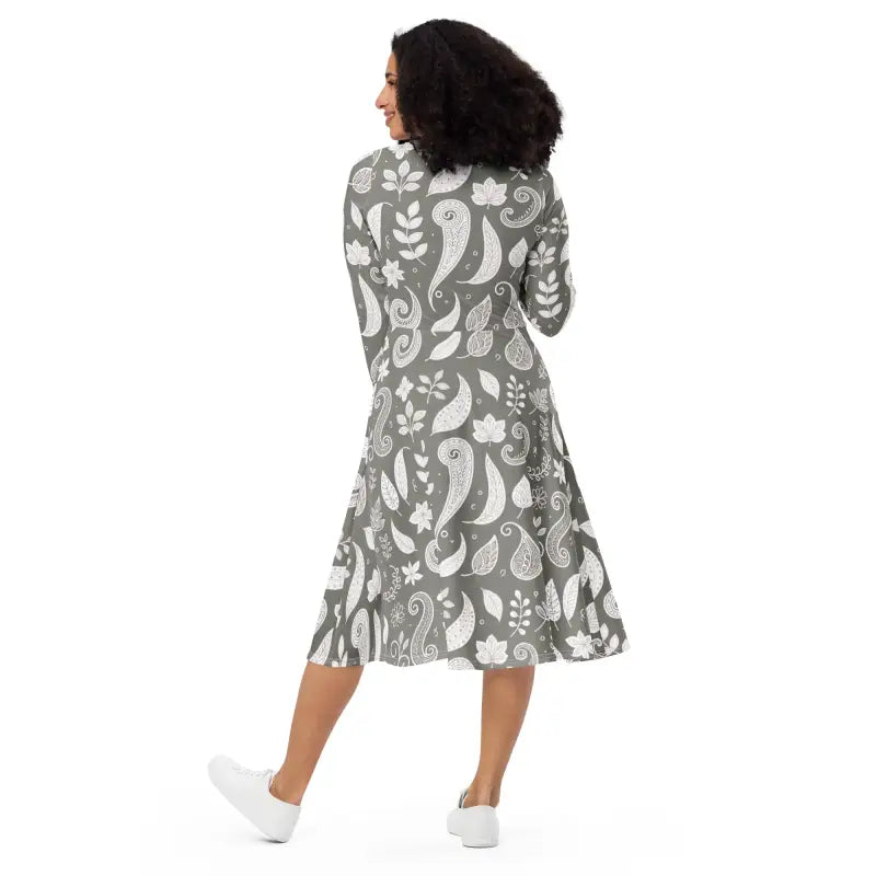 Pocket-Perfect Paisley Midi Dress - Feel Comfortable - DipaliZ
