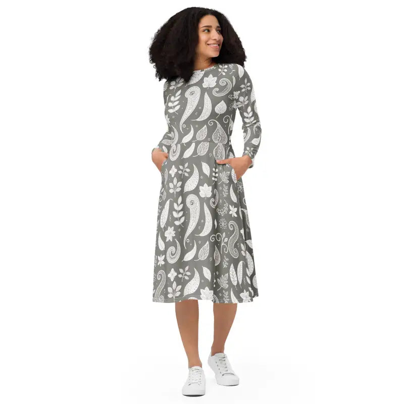 Pocket-Perfect Paisley Midi Dress - Feel Comfortable - DipaliZ