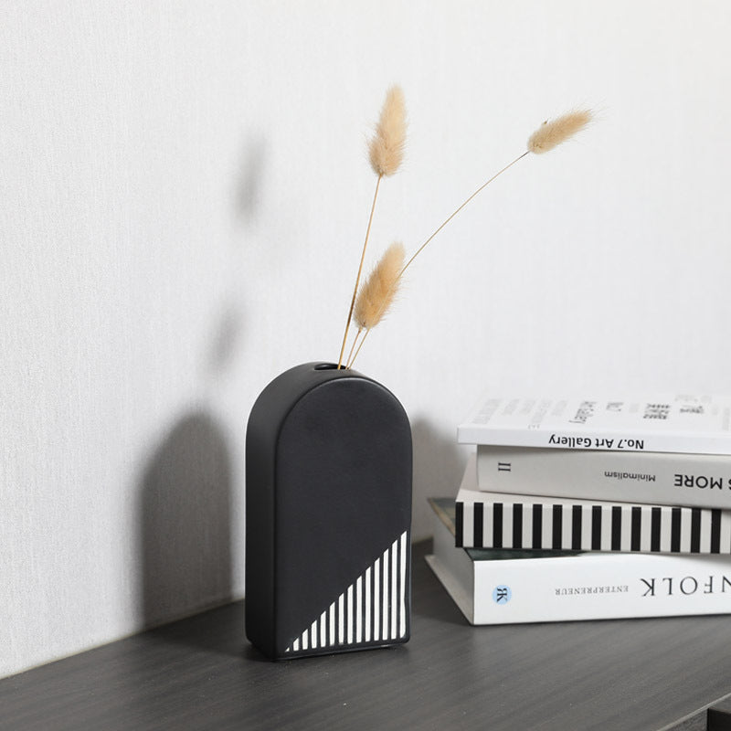 Black And White Striped Ceramic Dried Flower Vase Decorative Art Ornaments