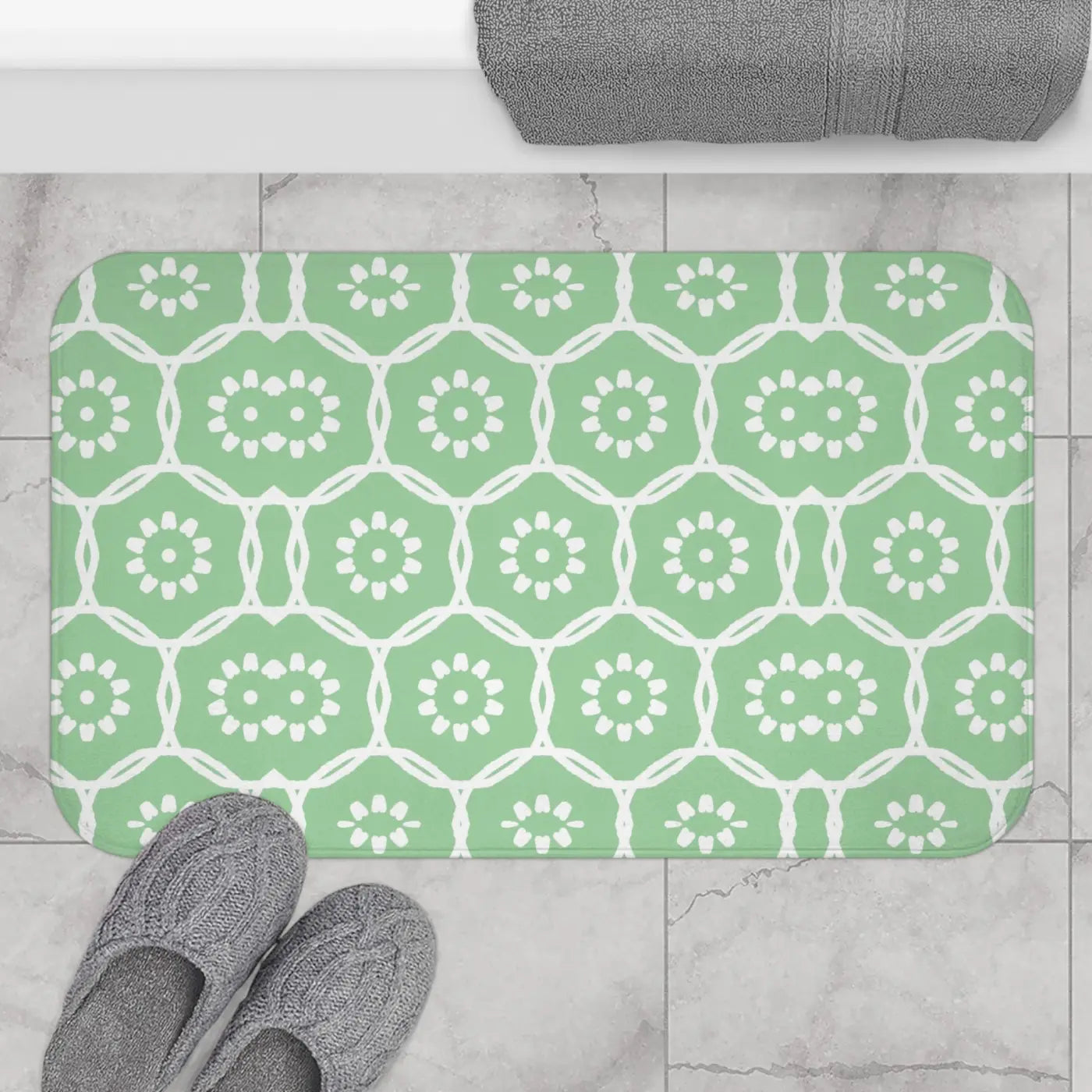 Green Geometric Bath Mat - Ultra Soft Spa Comfort - DipaliZ
