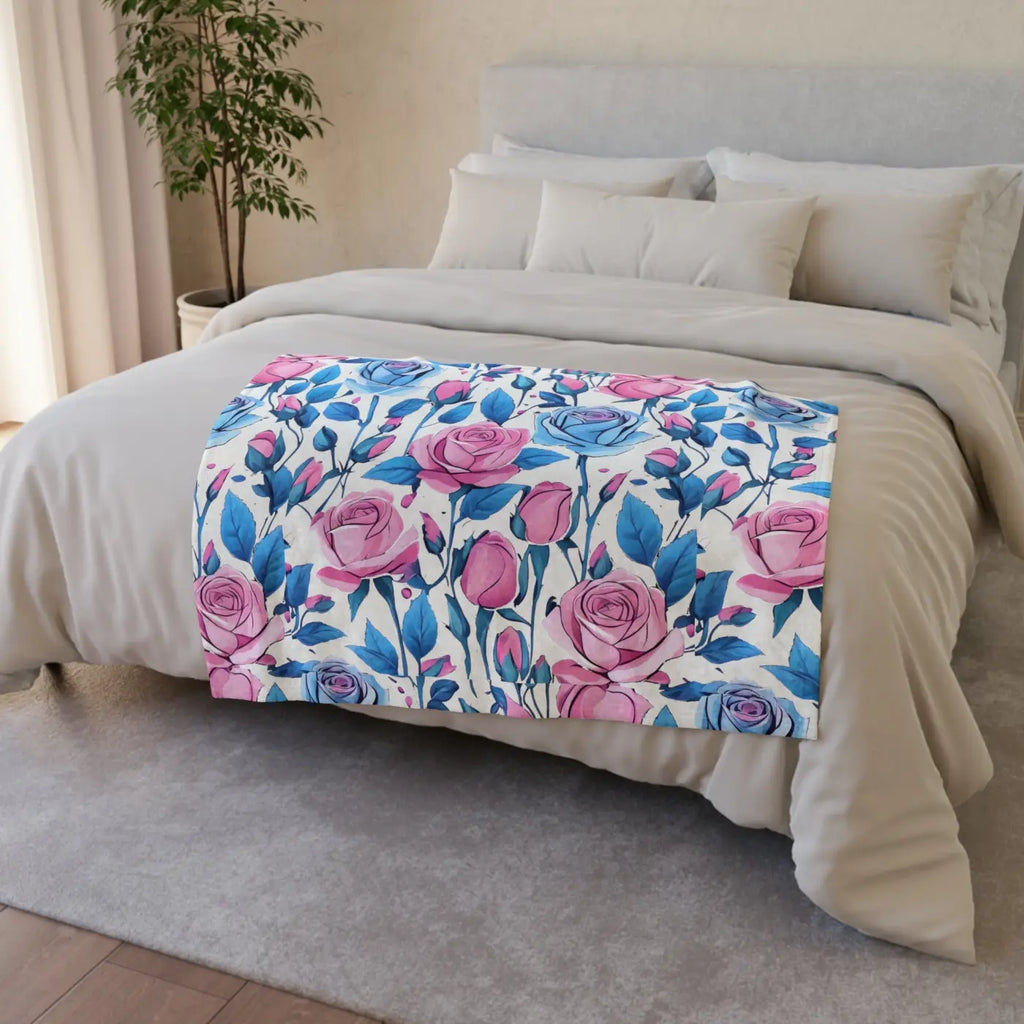 Soft Polyester Blanket - Blue Roses Cozy Design - DipaliZ