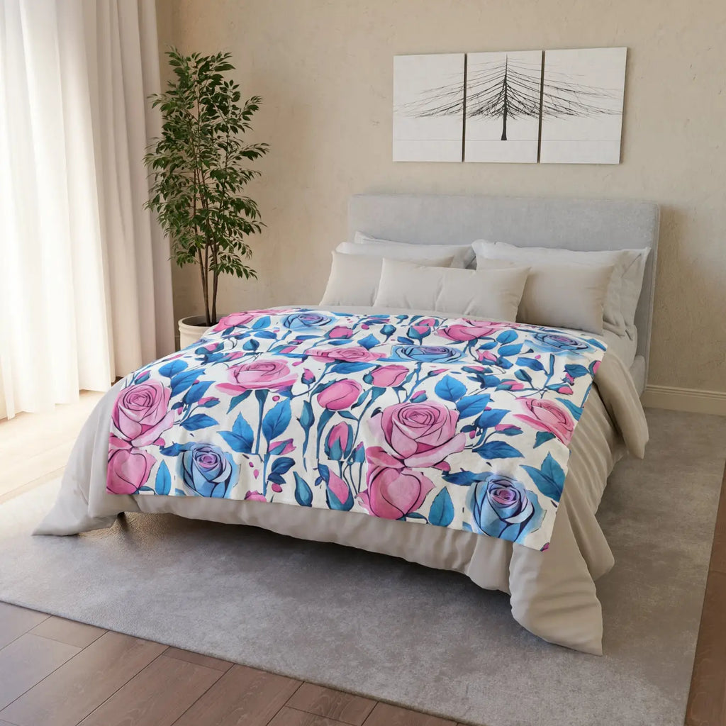 Soft Polyester Blanket - Blue Roses Cozy Design - DipaliZ