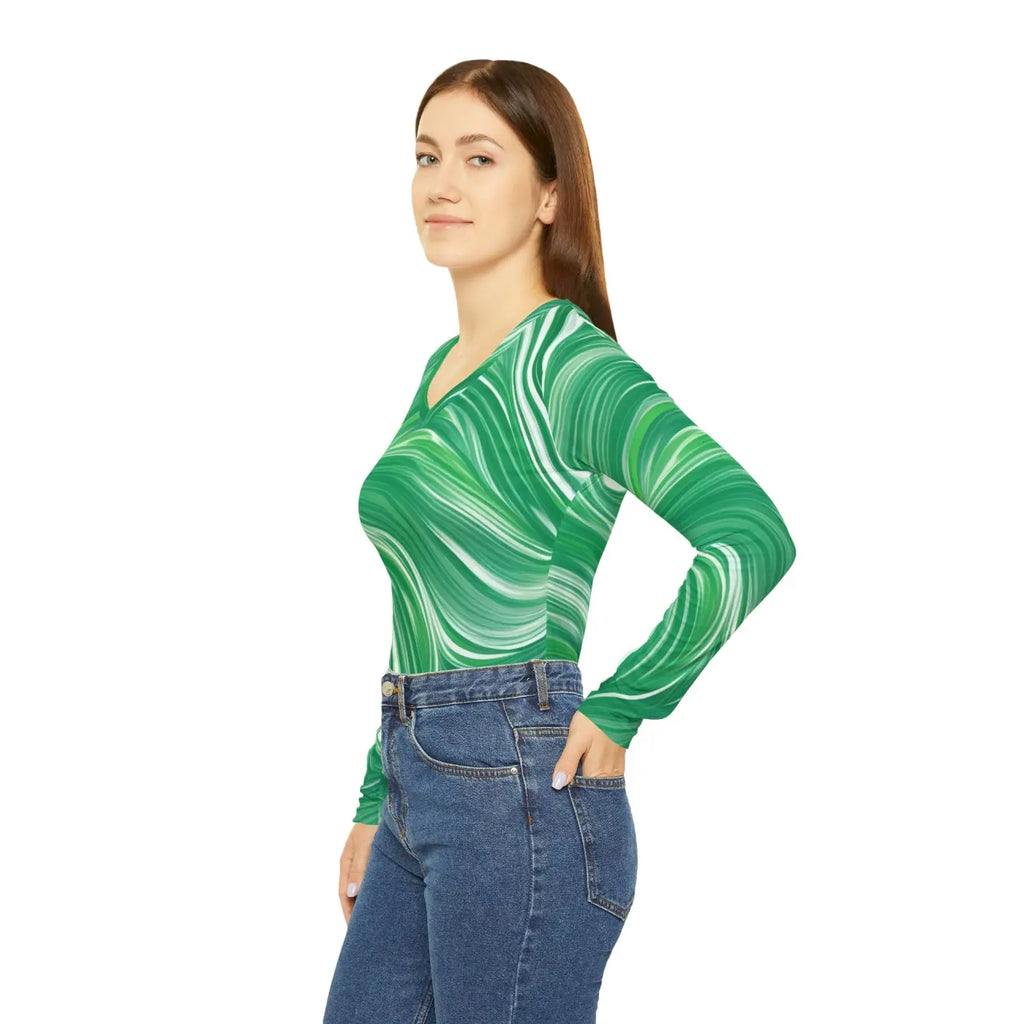 Long Sleeve Wavy Pattern Tee - Sleeve V Neck Green - DipaliZ