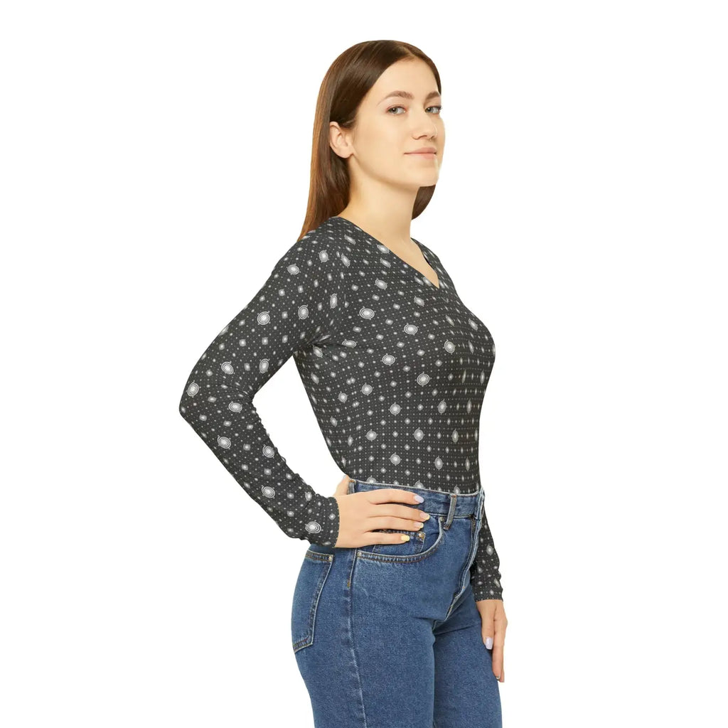 Long Sleeve V Neck Tee - White Spiral Pattern - DipaliZ