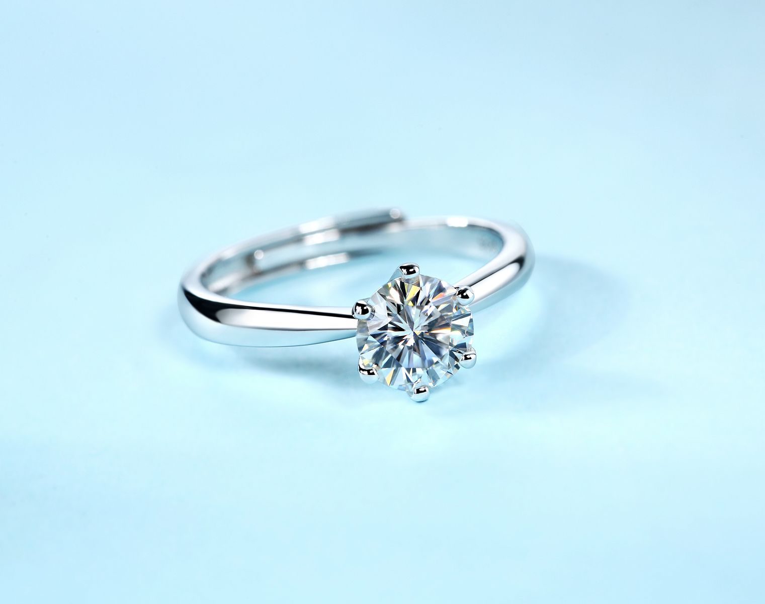 Classic Six-Prong Set Moissanite 1 Carat 2 Carat 3 Carat 5 Carat S925 Sterling Silver Plated Ring Trendy Classic Diamond Jewellery Ring