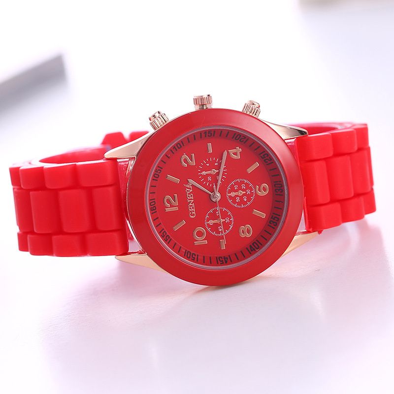 Luxury Fashion Women Watches Ultra-thin Quartz Watch Ladies Clock Red Silicone Wristwatch relogio feminino