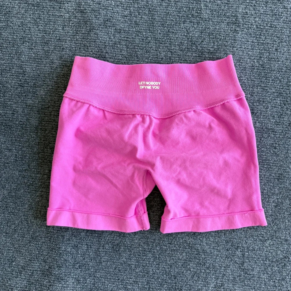 Impact Shorts with Logo Women Seamless Yoga - Scrunch Bum - Gym - Workout - Biker - Fitness