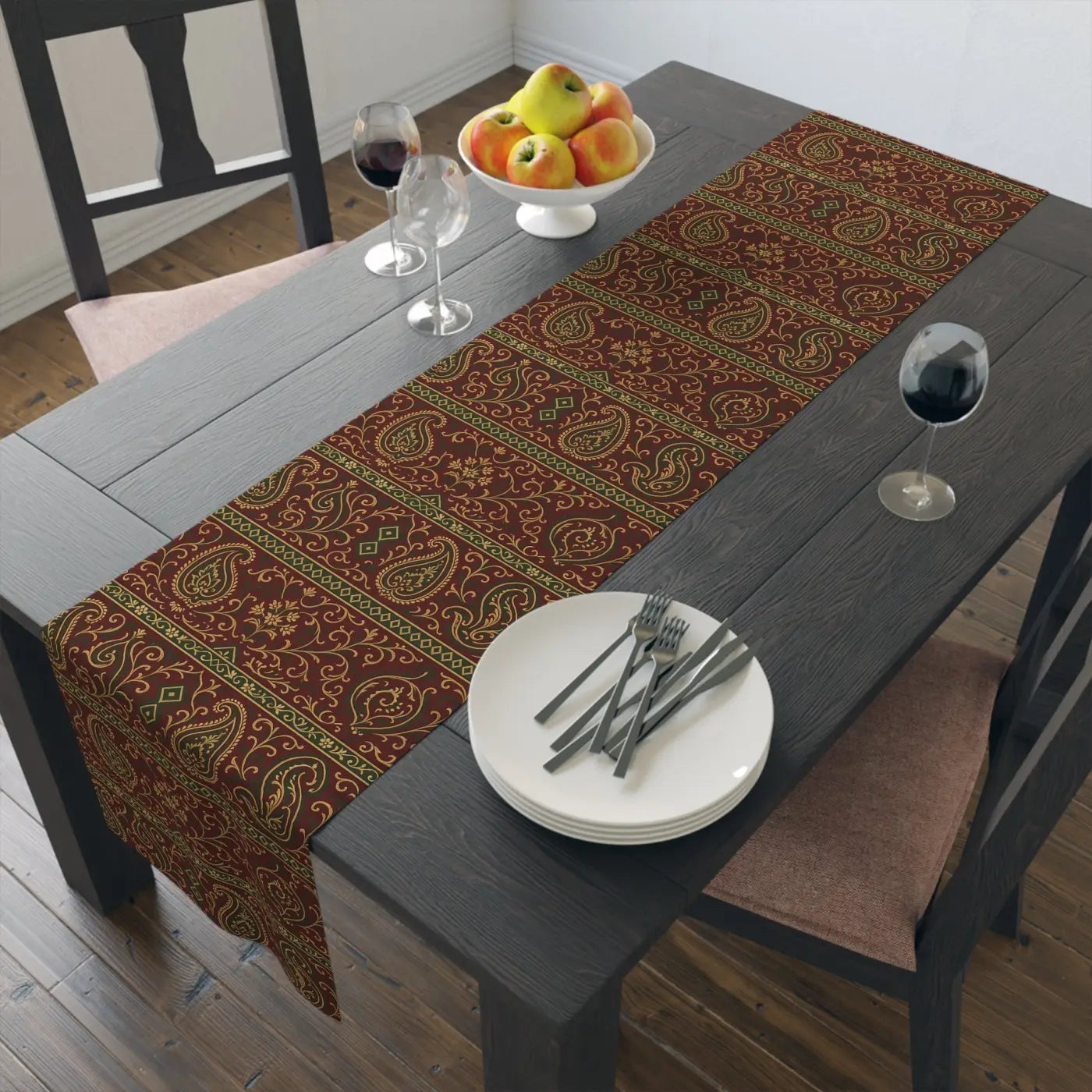 Elegant Paisley Table Runner - Festive Dining Cotton Twill - DipaliZ