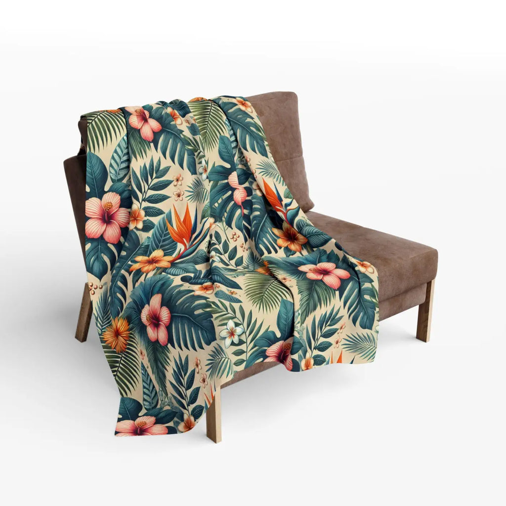 Vibrant Arctic Fleece Blanket - Bold Leaves Pattern - DipaliZ