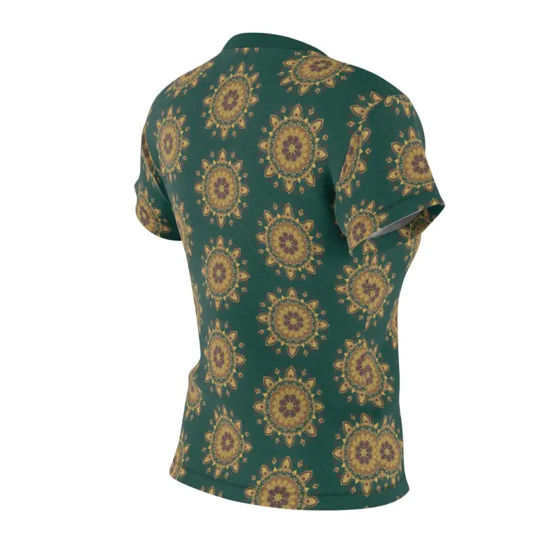 Geometrical Glow T-Shirt - Timeless Green Tee Comfort - DipaliZ