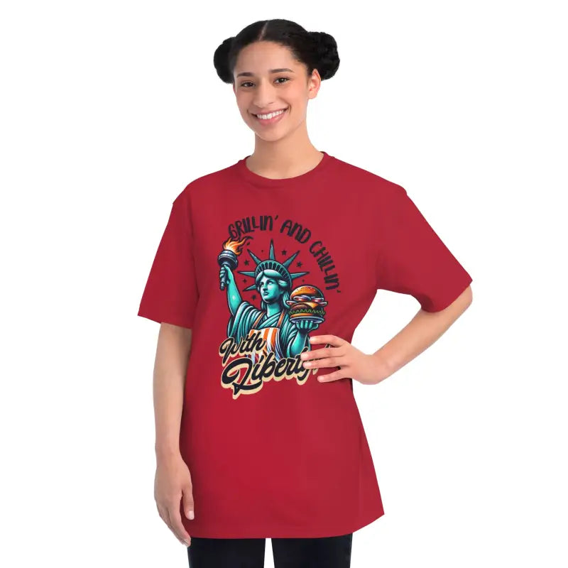 Liberty Statue Tee - Iconic Freedom Design - DipaliZ