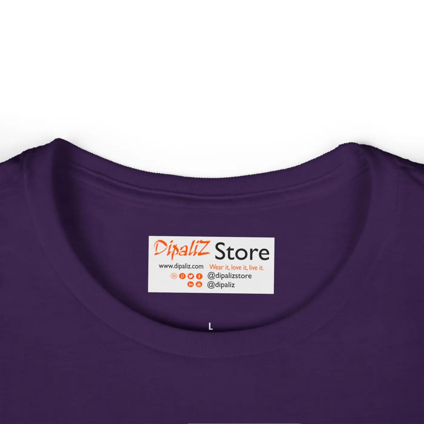 Women's Softstyle Tee - Heart Design Featuring Music - DipaliZ