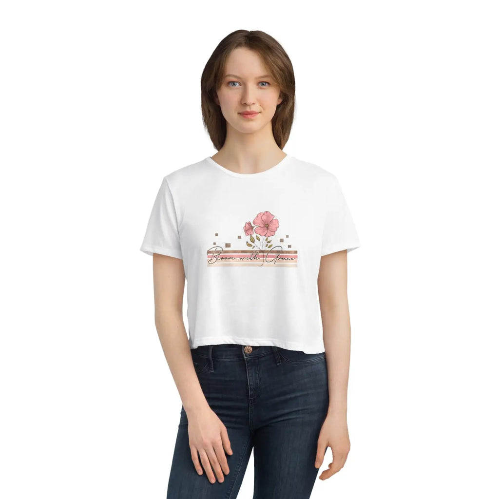 Flowy Cropped Tee - Breezy Comfort and Cool Style - DipaliZ