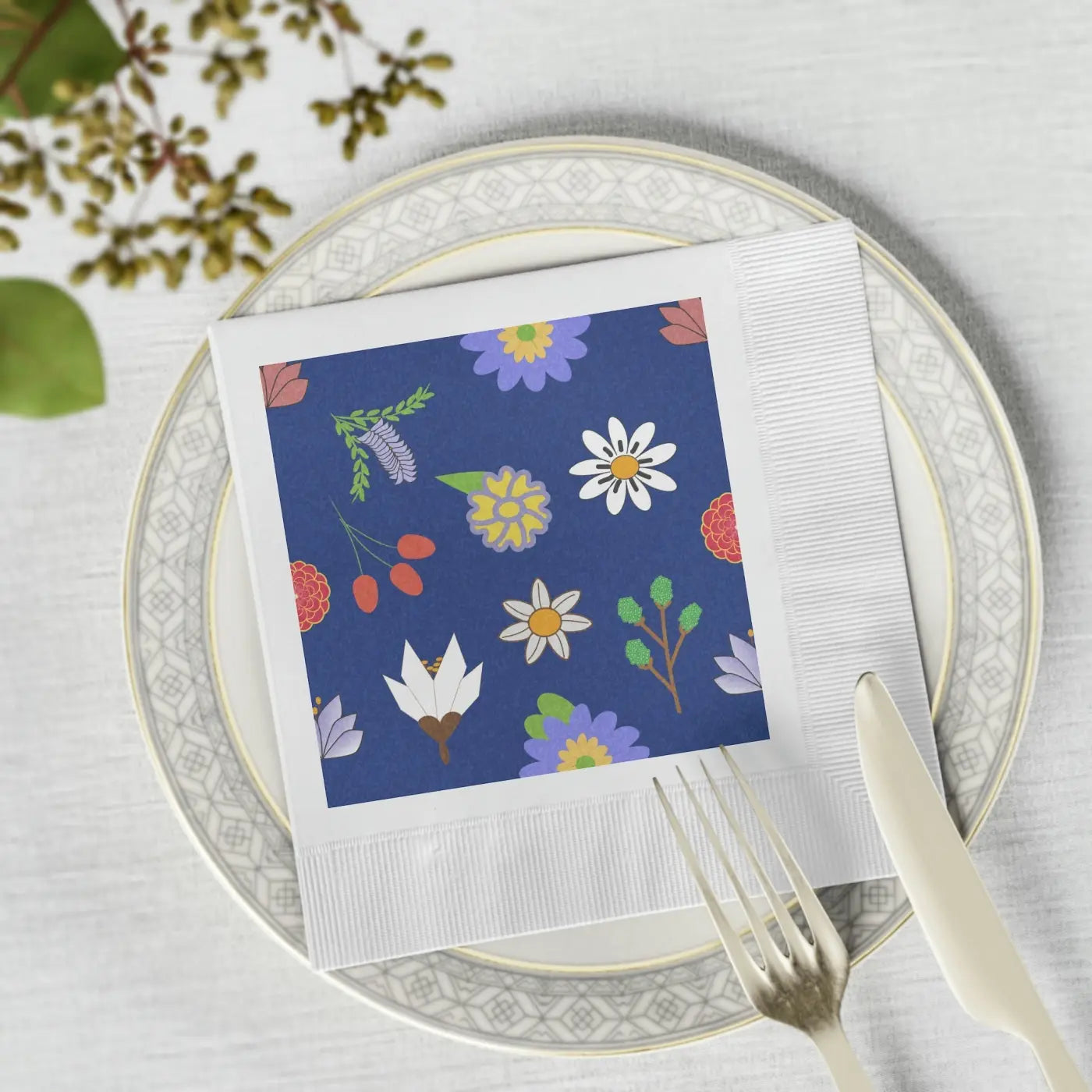 White Coined Napkins - Elegant Party Essential - DipaliZ