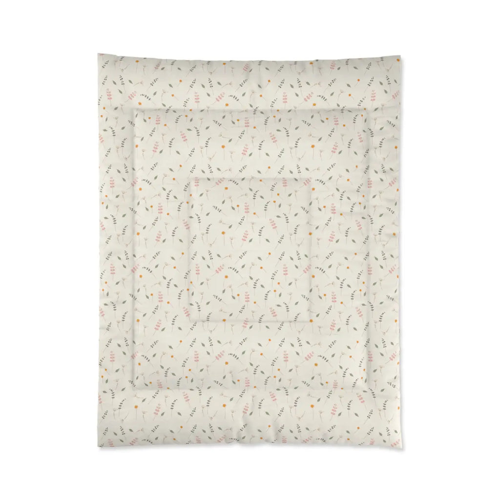 Simple Floral Quilt - Modern Cozy Bedroom Gifts for Her - DipaliZ