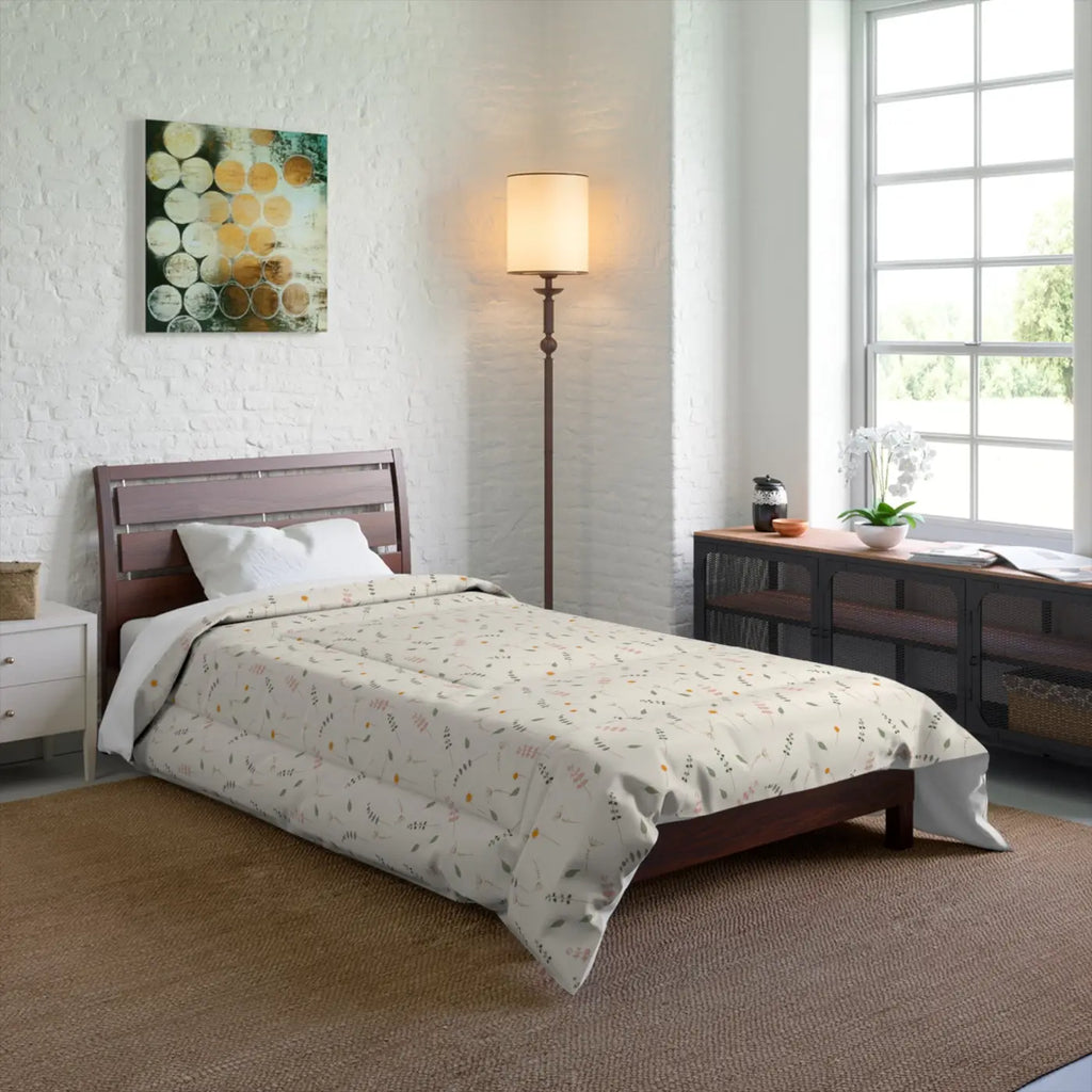 Simple Floral Quilt - Modern Cozy Bedroom Gifts for Her - DipaliZ