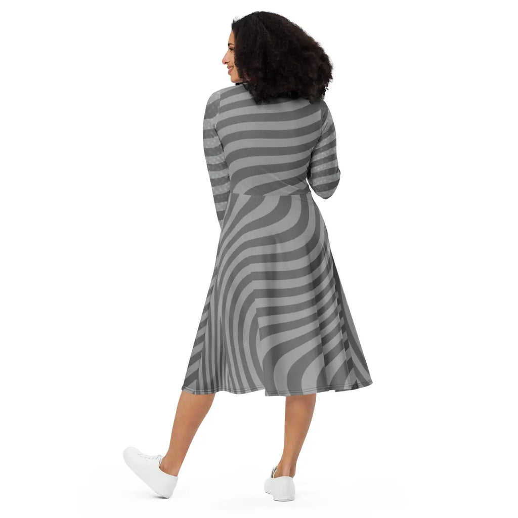 Wavy Grey Stripes Print Long Sleeve Midi Dress - DipaliZ