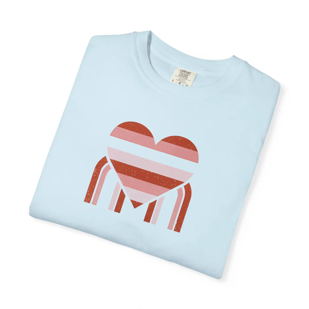 Love Pie Graphic Tee - Vintage Retro Heart Design - DipaliZ