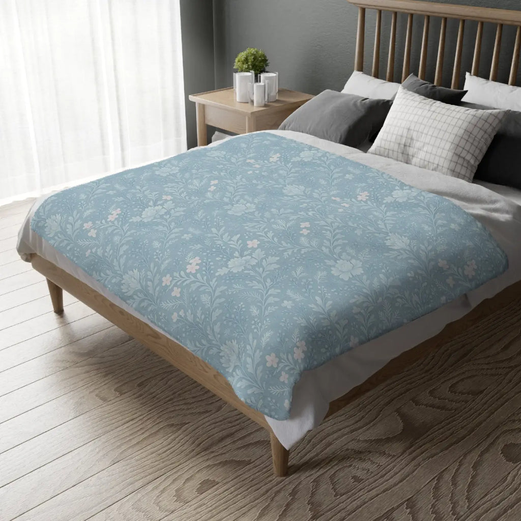 Velveteen Microfiber Blanket - Cozy Floral Design - DipaliZ