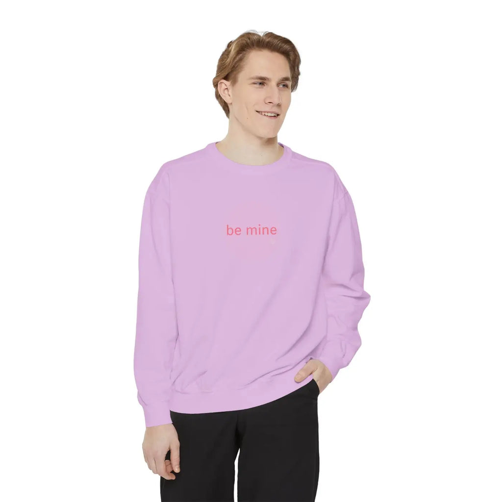 Heart Graphic Pullover Sweatshirt - Oversized Romantic - DipaliZ