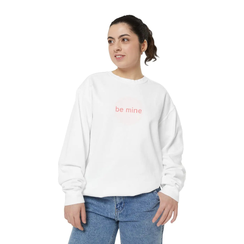 Heart Graphic Pullover Sweatshirt - Oversized Romantic - DipaliZ