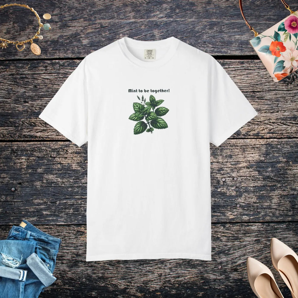 Garment-Dyed T-Shirt - Mint Carrots Comfort Colors Relaxed - DipaliZ