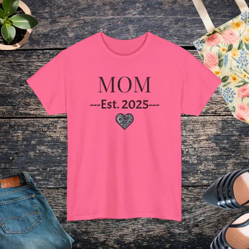 Deluxe T-Shirt - Mom Established 2025 New Mom - DipaliZ
