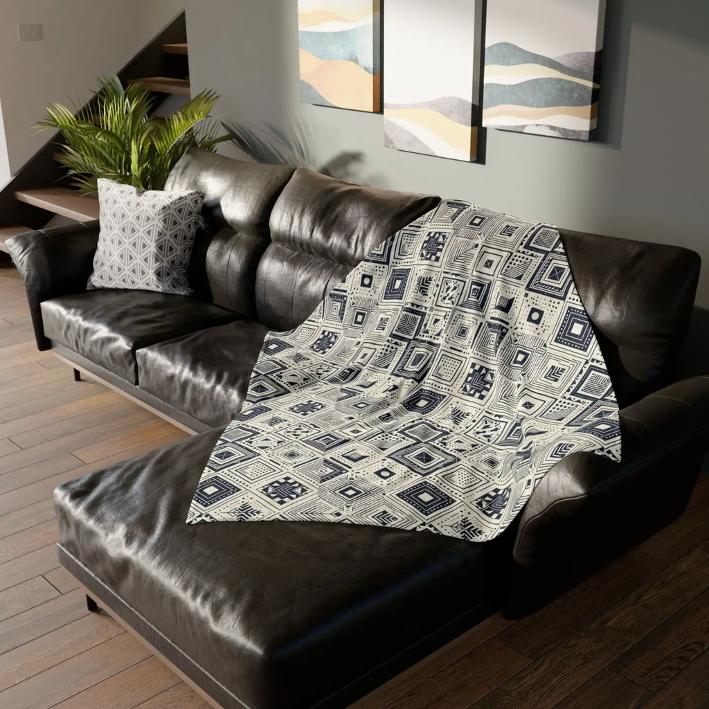 Soft Polyester Blanket - Monochrome Geometric Pattern - DipaliZ
