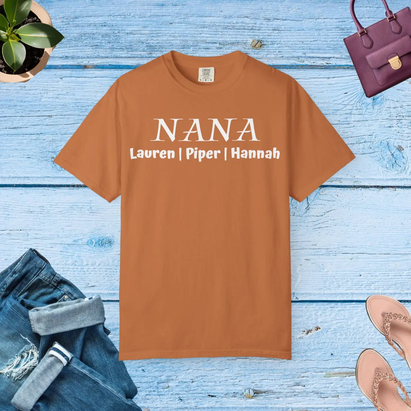 Nana Personalized Custom Names Grandma Gift T-Shirt - DipaliZ