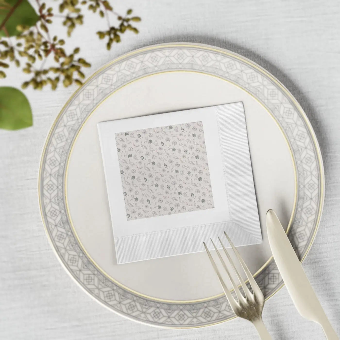 Luxurious Napkin Sets - Peacock and Owls Design - DipaliZ