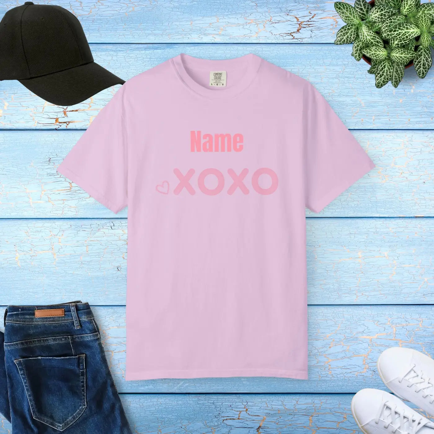 Personalized XOXO Tee - Custom Valentine Shirt - DipaliZ