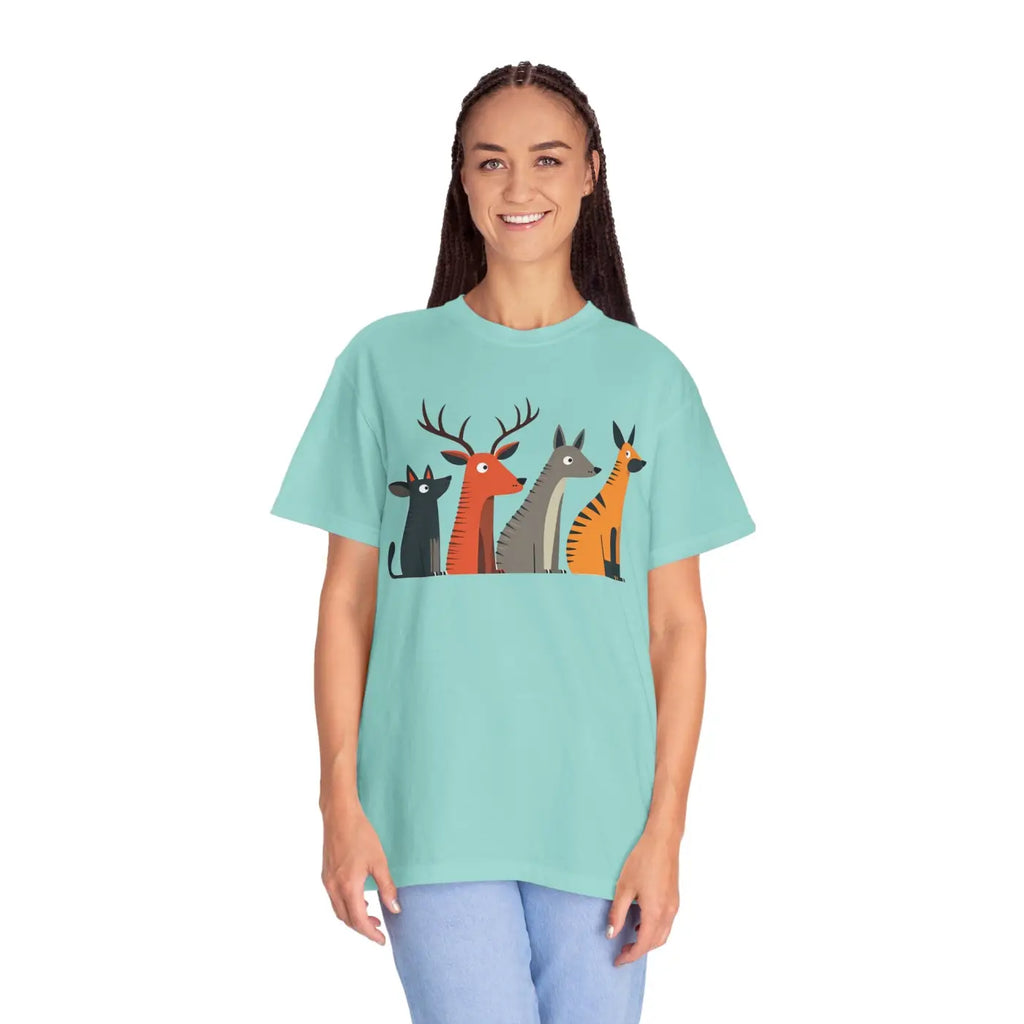 Cute Graphic Tee - Playful Animal Print for Nature Lovers - DipaliZ