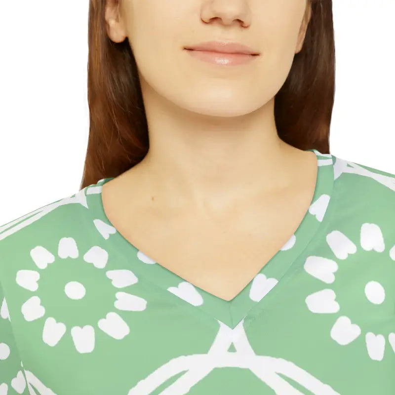 Long Sleeve V Neck Red Pattern Tee - DipaliZ